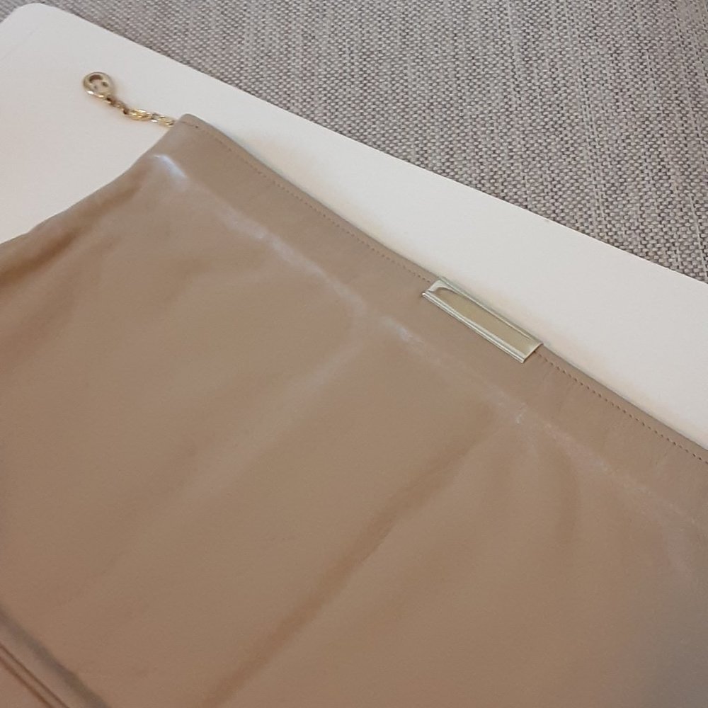 Clutch Purse - Picture 7 of 9
